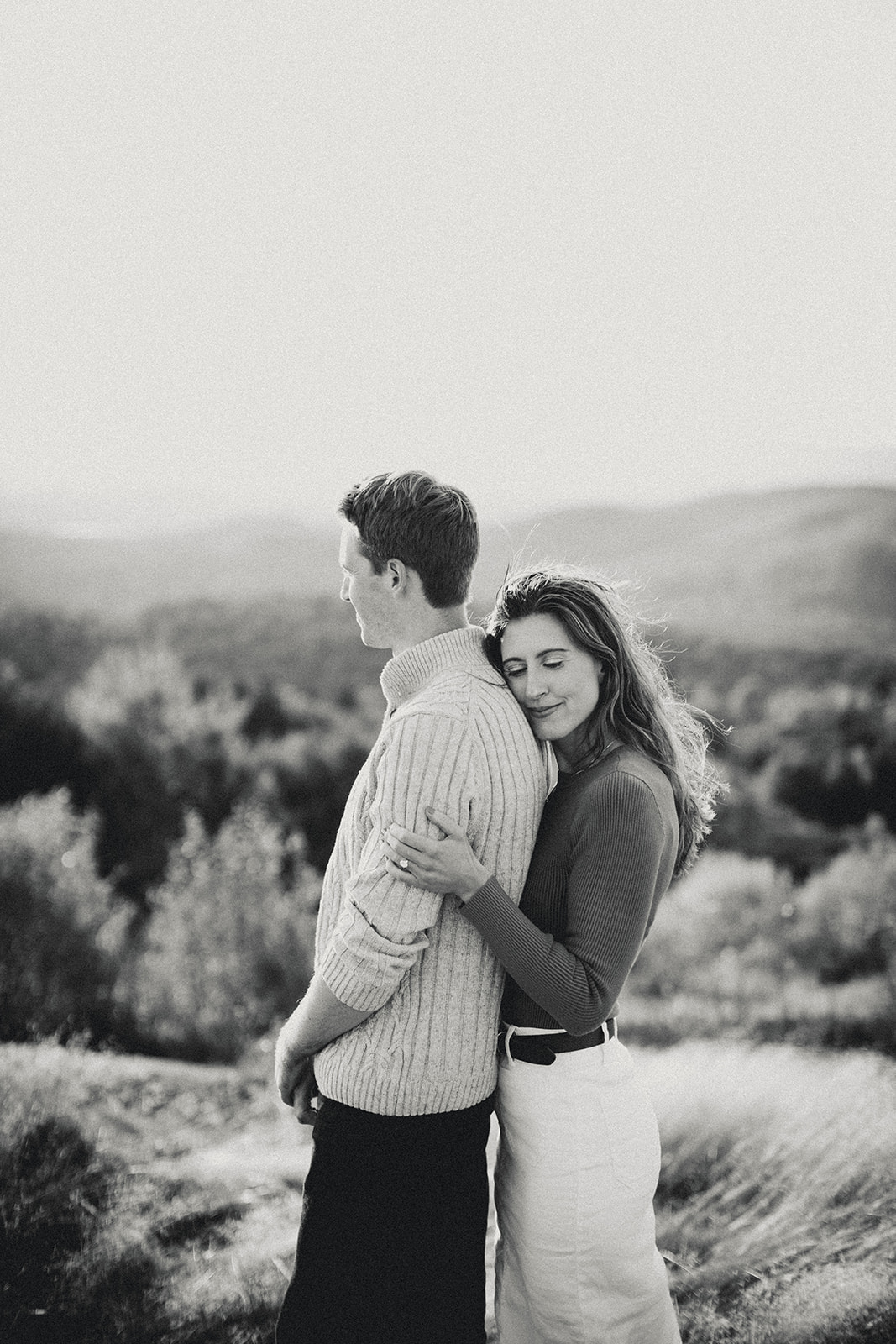 foss mountain engagement photos