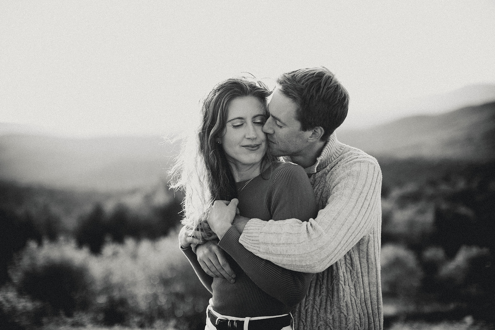 foss mountain engagement photos