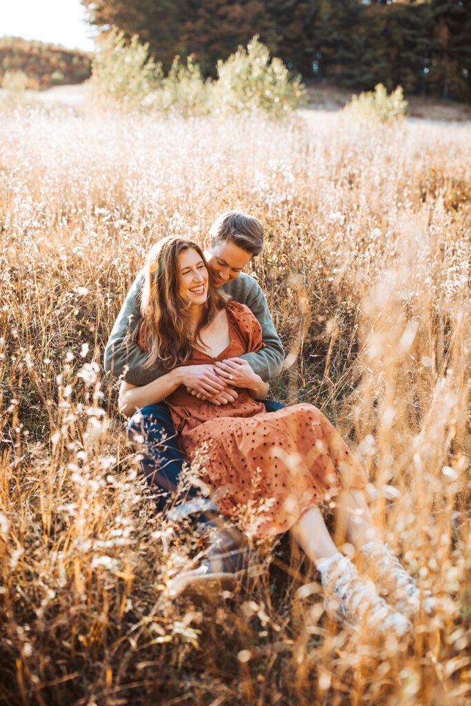 foss mountain engagement photos