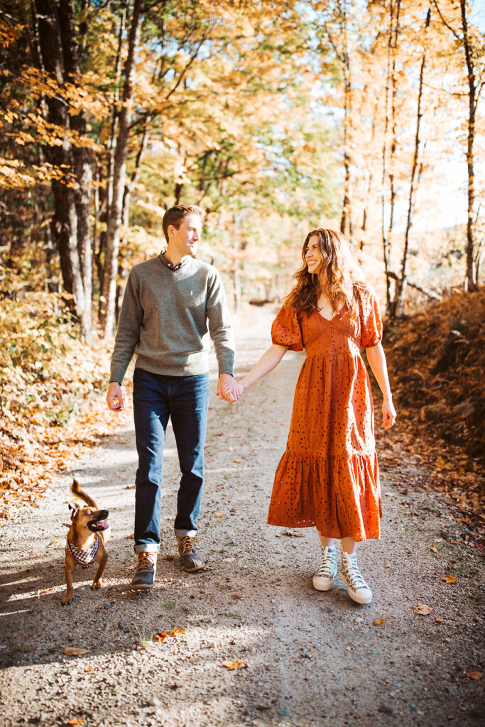 foss mountain engagement photos