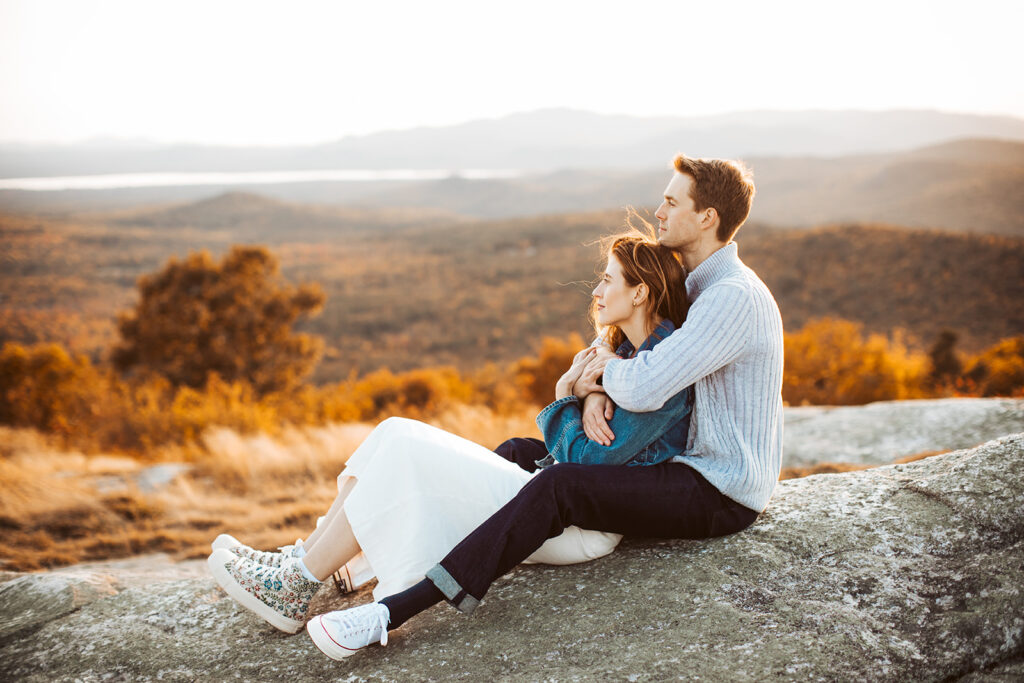 foss mountain engagement photos