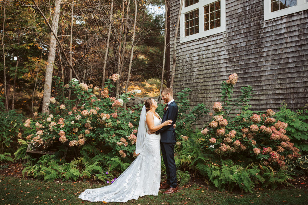 josias river farm wedding