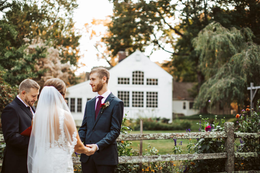 josias river farm wedding