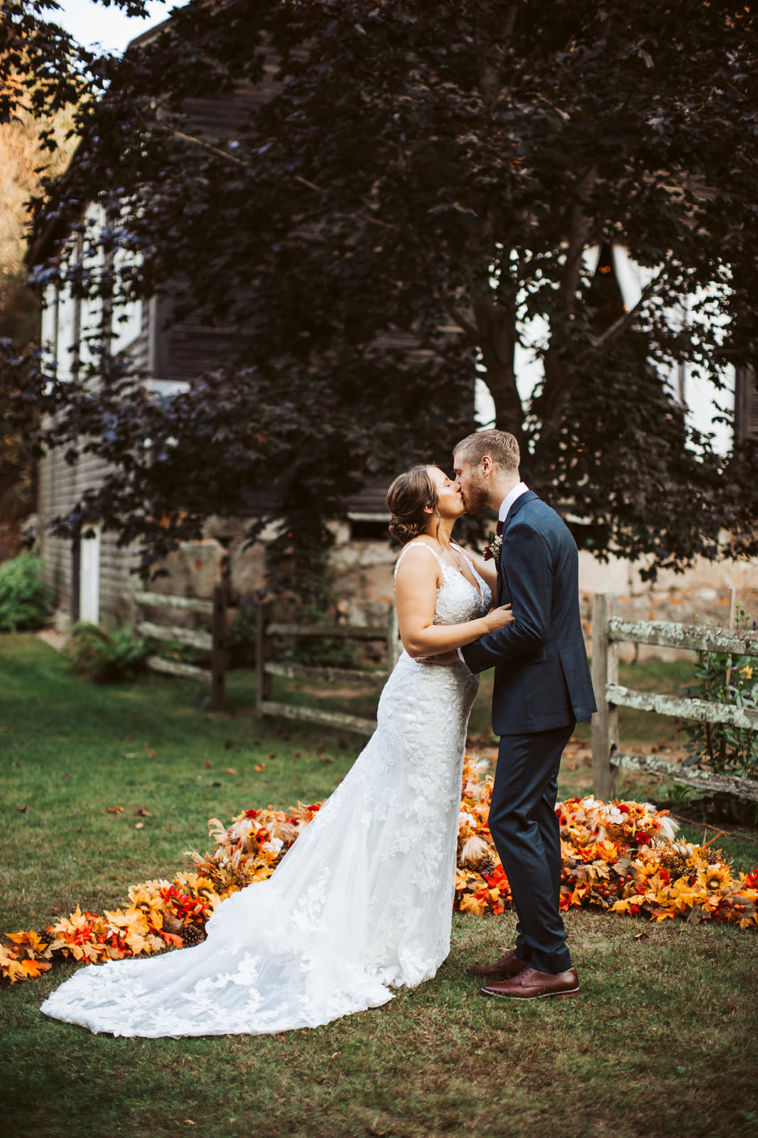 josias river farm wedding