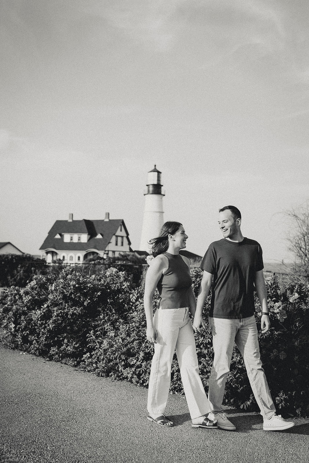 fort williams engagement photos