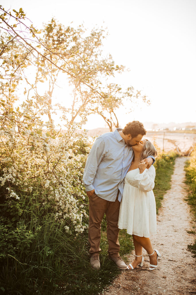 kettle cove engagement photos