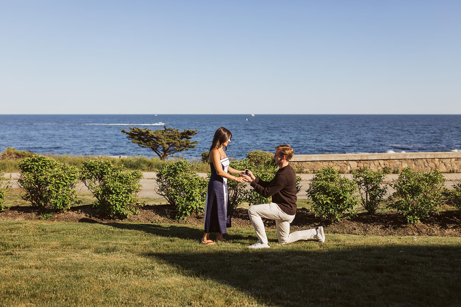 engagement photos in kennebunkport maine